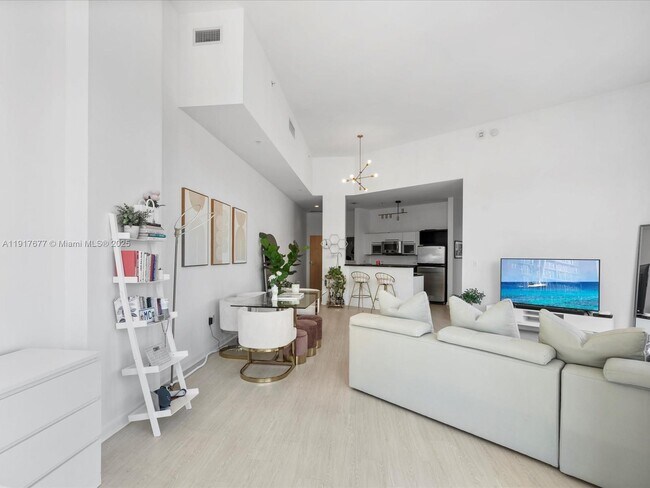 Vizcayne unit 1803, Miami, FL 33132 - photo 7