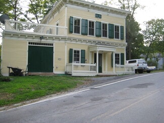 806 Gahbauer Rd Unit 2, Hudson, NY 12534