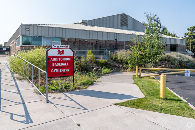 Mountain View Senior High School is located in the Mountain View neighborhood.