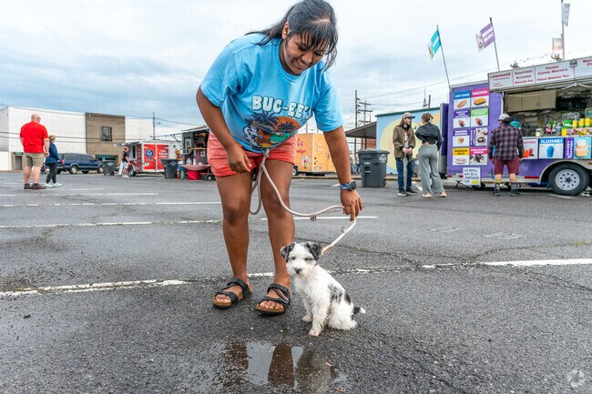 The Final Friday Food Truck Rally, held in Downtown Kingsport, is a fun community event featuring a range of international foods.