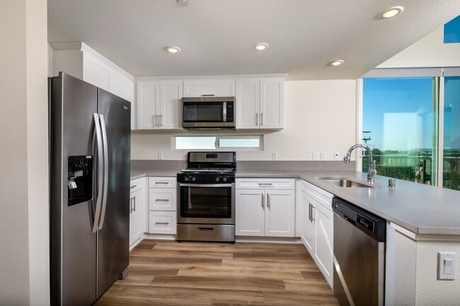 Azul Chula Vista, Chula Vista, CA 91911 - photo 5