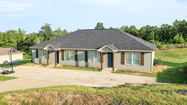 6 Cal Rd unit B, Fort Mitchell, AL 36856 - photo 2