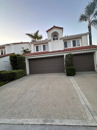 17 Sarena Unit 33, Irvine, CA 92612
