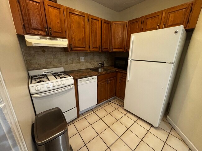 200 Kelton St unit 248-2, Allston, MA 02134 - photo 2