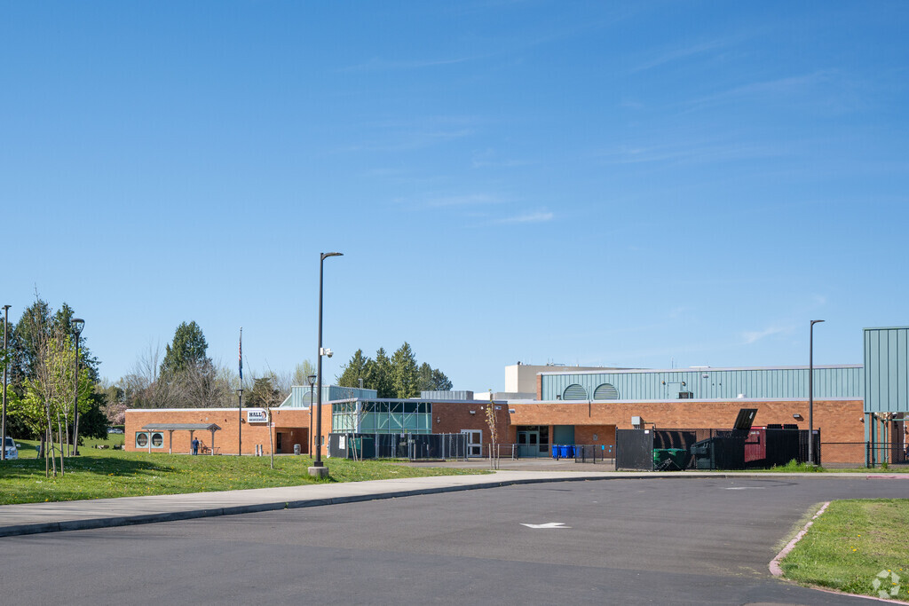 Hall Elementary School 05