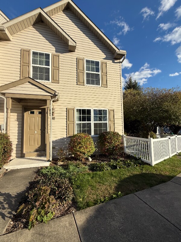 48 Laurel Dr, Myerstown, PA 17067