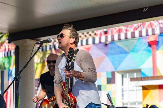 Art festival cover band captivates Bryant Park residents with an electrifying performance.