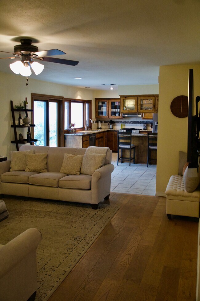 12413 Morocco Rd NE, Albuquerque, NM 87111 - photo 4