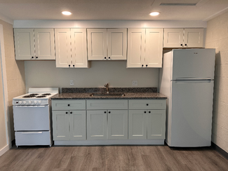 2034 Riverdale St Unit 206, West Springfield, MA 01089