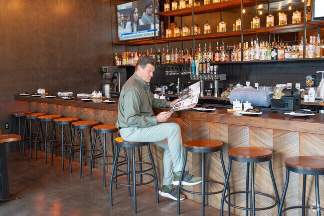 From cozy diners to upscale bistros, options abound in the neighborhood of Riata Ranch.