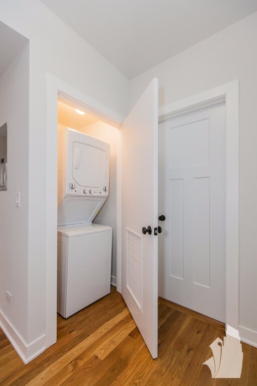 2201 W Eastwood Ave unit 2207-2N, Chicago, IL 60625 - photo 3