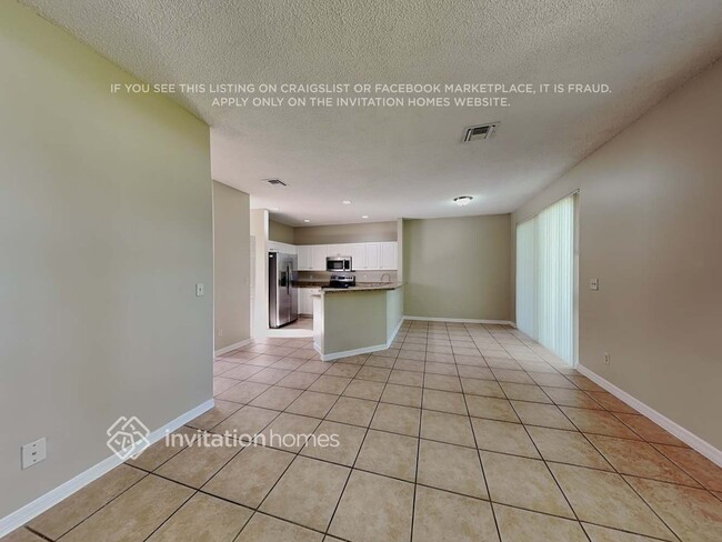 10621 SW 14th Ct, Davie, FL 33324 - photo 5