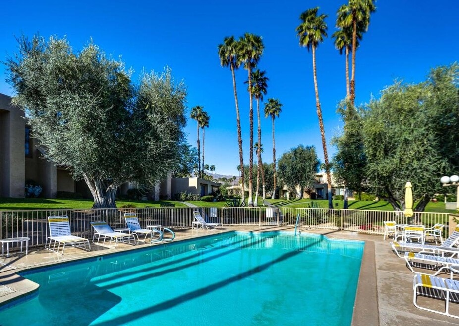 1 many Pools & Club house