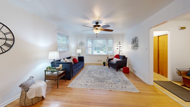 400 Graisbury Ave, Haddonfield, NJ 08033 - photo 2