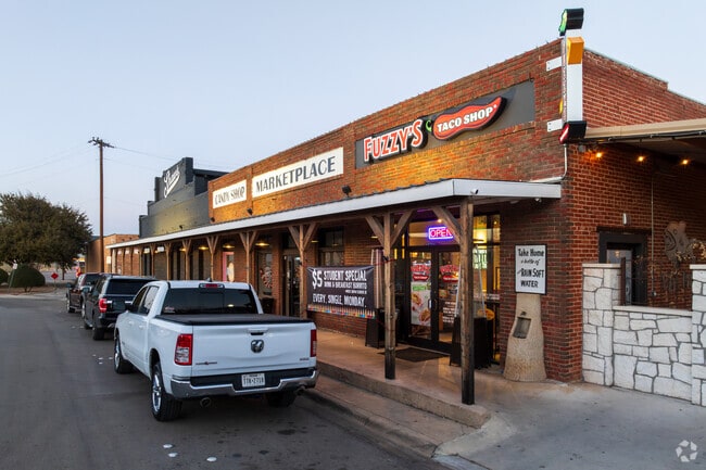 Shaw’s Marketplace brings new retail to Brownwood’s historic downtown.