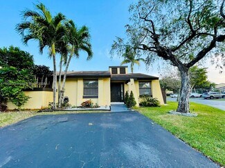 12736 SW 66th Terrace Dr, Miami, FL 33183