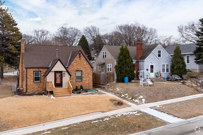 Many historic Sioux City cottage homes can be found just north of downtown.
