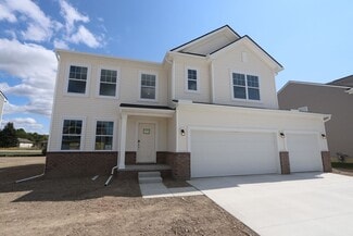 54790 Heron Cir, Chesterfield, MI 48047
