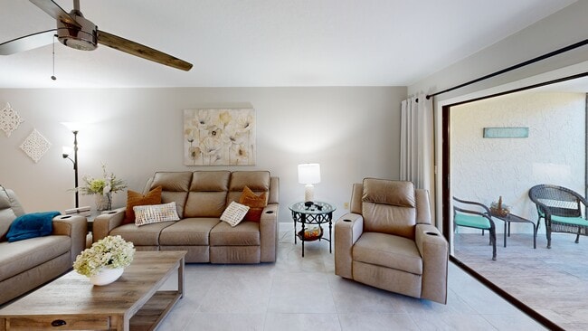 5100 Marsh Field Rd unit 71, Sarasota, FL 34235 - photo 2