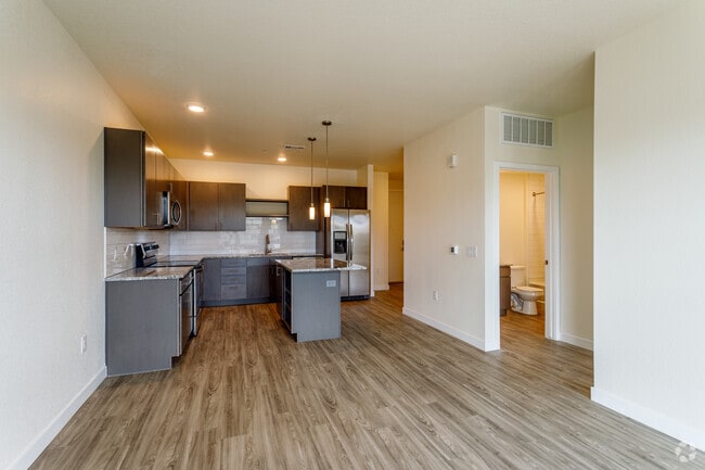 1BR, 1BA - 1C