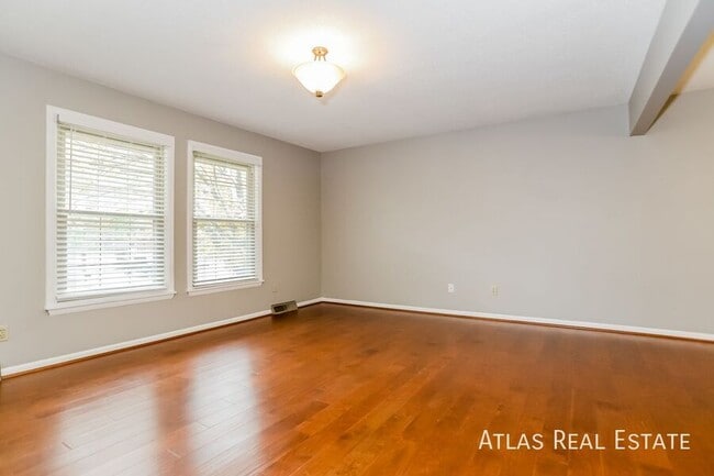 2312 NE 72nd Terrace, Kansas City, MO 64118 - photo 2