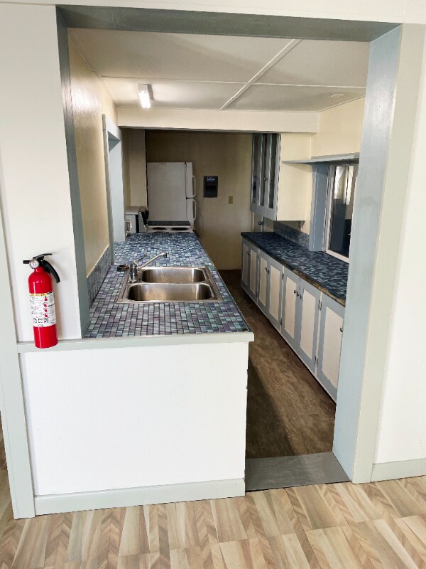 2 Howe St unit 1, Lewiston, ME 04240 - photo 5