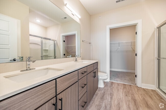 2BR,2BA - 1,565SF - Primary Bathroom