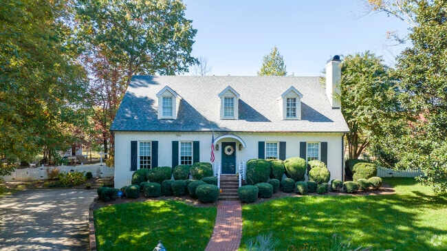 You can find many French Colonial style homes in Huntscroft.