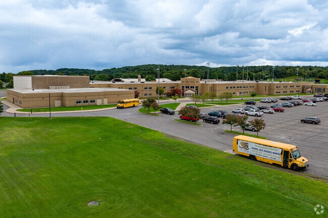 West Genesee Senior High School is located in Fairmount, NY.