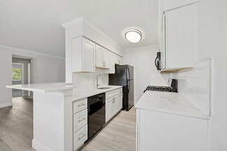 3600 Gateway Dr, Philadelphia, PA 19145