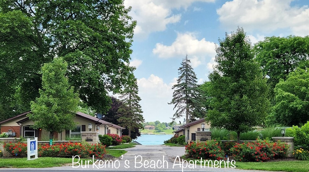 1817 River Rd, Saint Clair, MI 48079 - photo 1