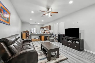 3703 Derbigny St, Metairie, LA 70001