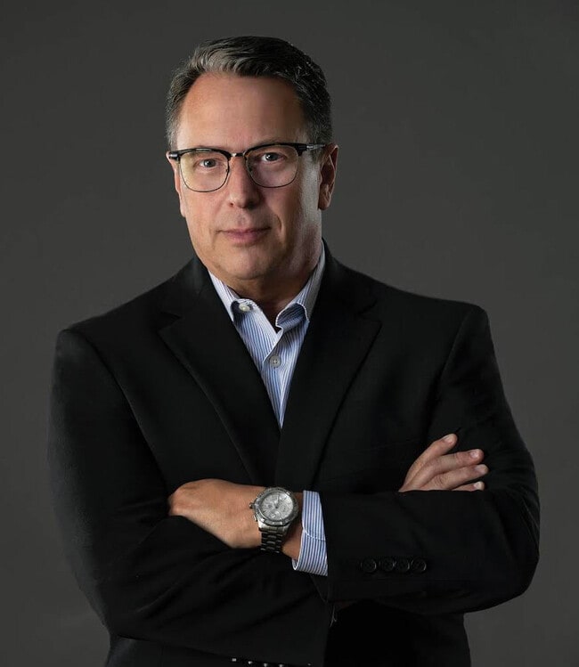 Agent Photo