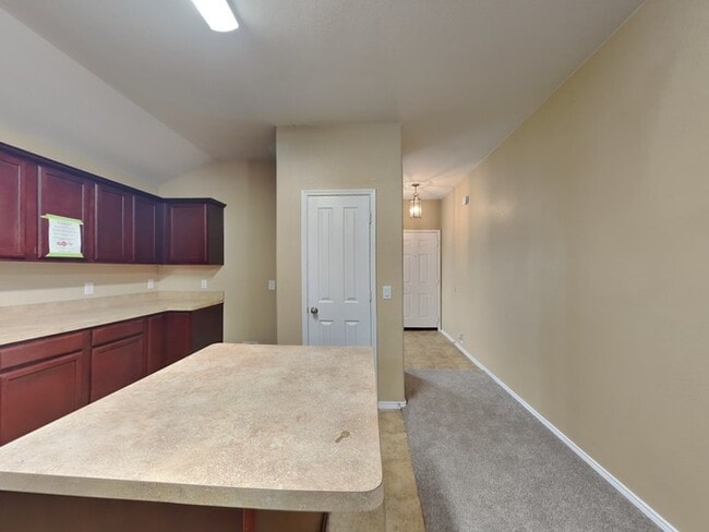 152 E Kirnwood Dr, Dallas, TX 75241 - photo 6