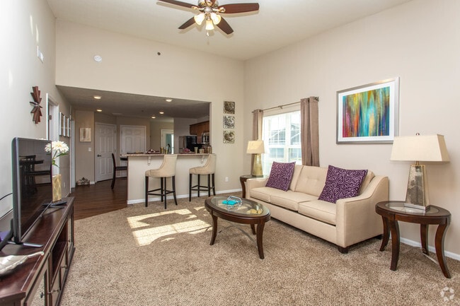 2BR, 2BA - 1,294 SF Rosewood