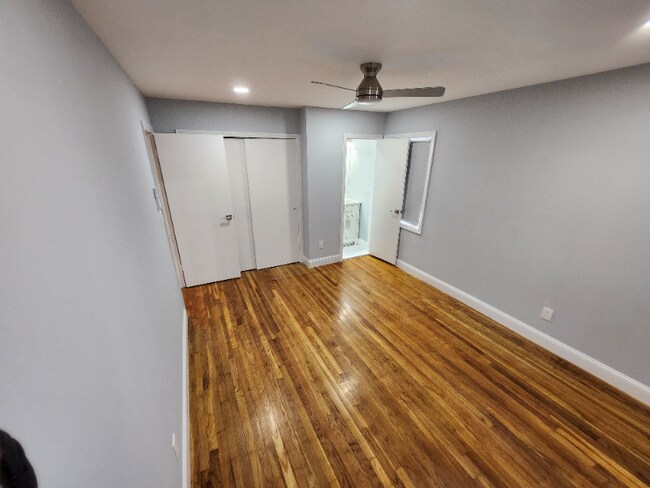 132A Hawthorne Ave unit FL2, Floral Park, NY 11001 - photo 6