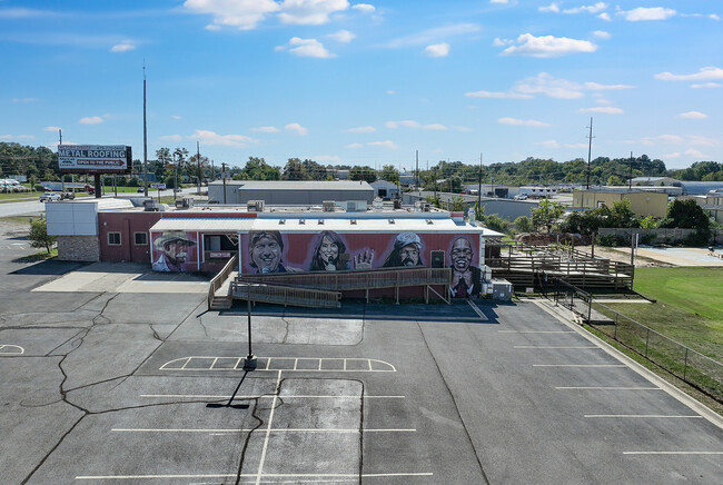 Lowell The Grove Comedy Club 5of6