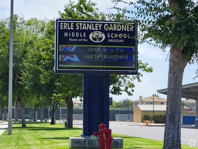 Welcome to Erle Stanley Gardner Middle School.