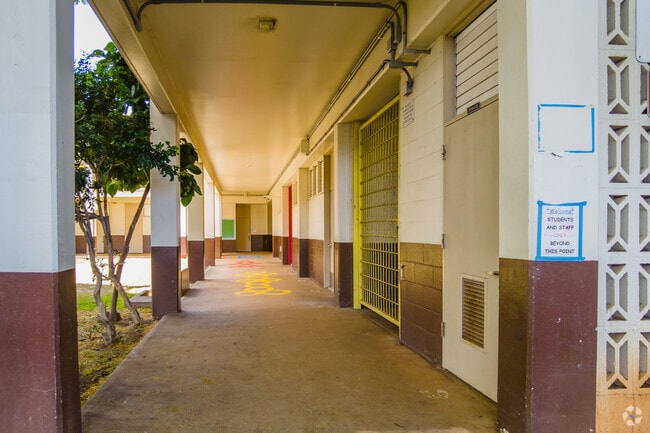 Experience a supportive and engaging learning environment at Kapalama Elementary School.