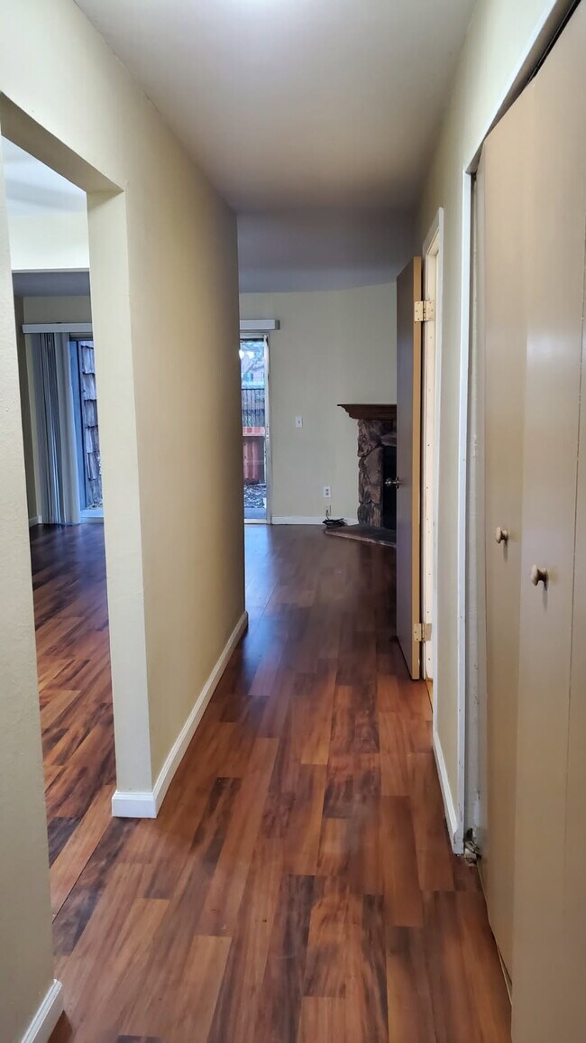 1460 Parkway Dr, Rohnert Park, CA 94928 - photo 7