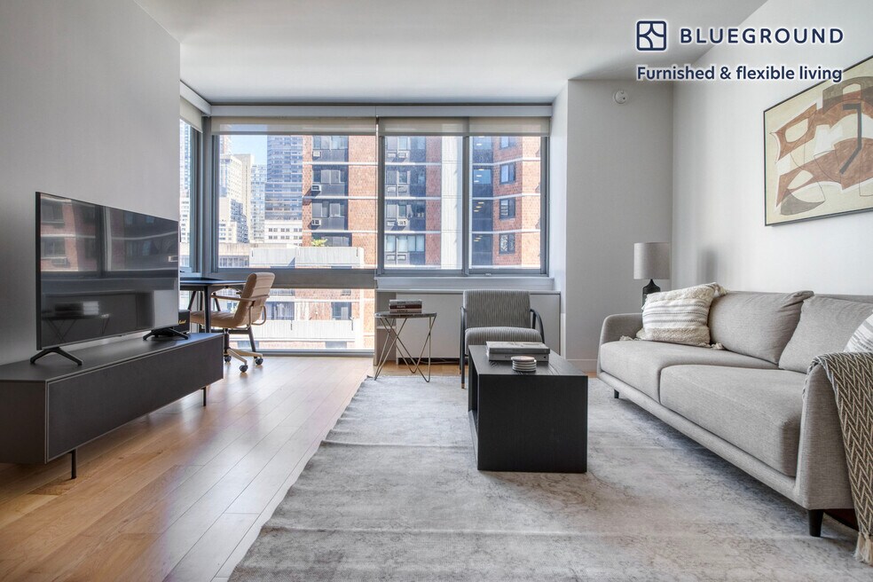 101 W End Ave unit FL6-ID1217, New York, NY 10023 - photo 1