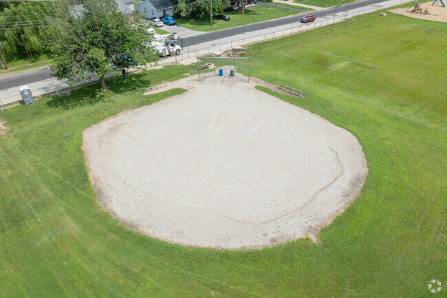 McGregor Elementary welcomes baseball season.