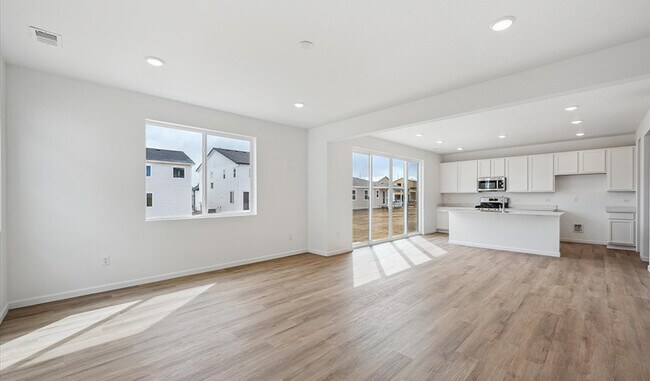 4666 Sugar Beet St, Johnstown, CO 80534 - photo 5