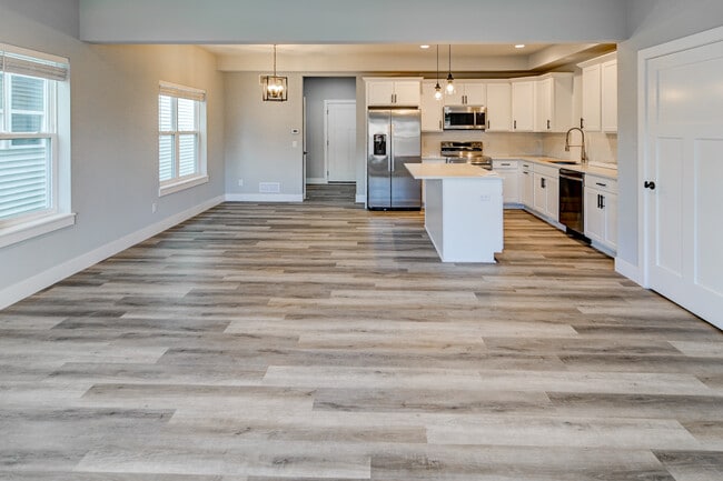 4783 Suelo Rd, Fitchburg, WI 53711 - photo 6