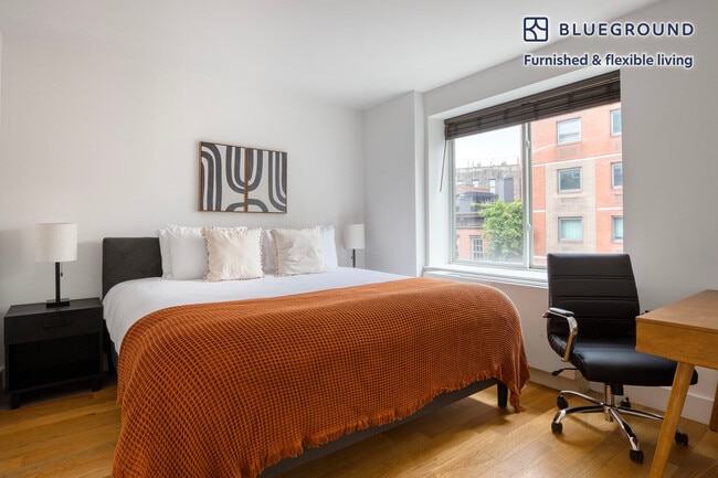 101 E 10th St unit FL4-ID1182, New York, NY 10003 - photo 7