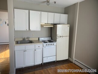 198 Allston St Unit 14, Boston, MA 02134