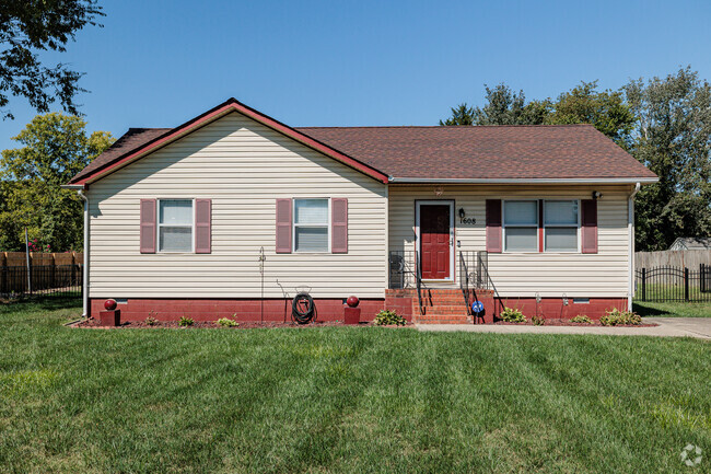 Well kept homes that are perfect for your family are found throughout Pocoshock.