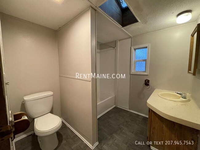 133 Harrison St, Pittsfield, ME 04967 - photo 5