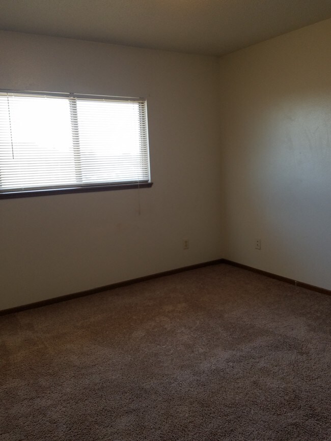 Cedar Park Apartments, Moorhead, MN 56560 - photo 7