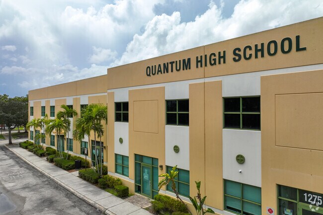 Quantum High School is beside South Tech Preparatory Academy, providing a good local education.
